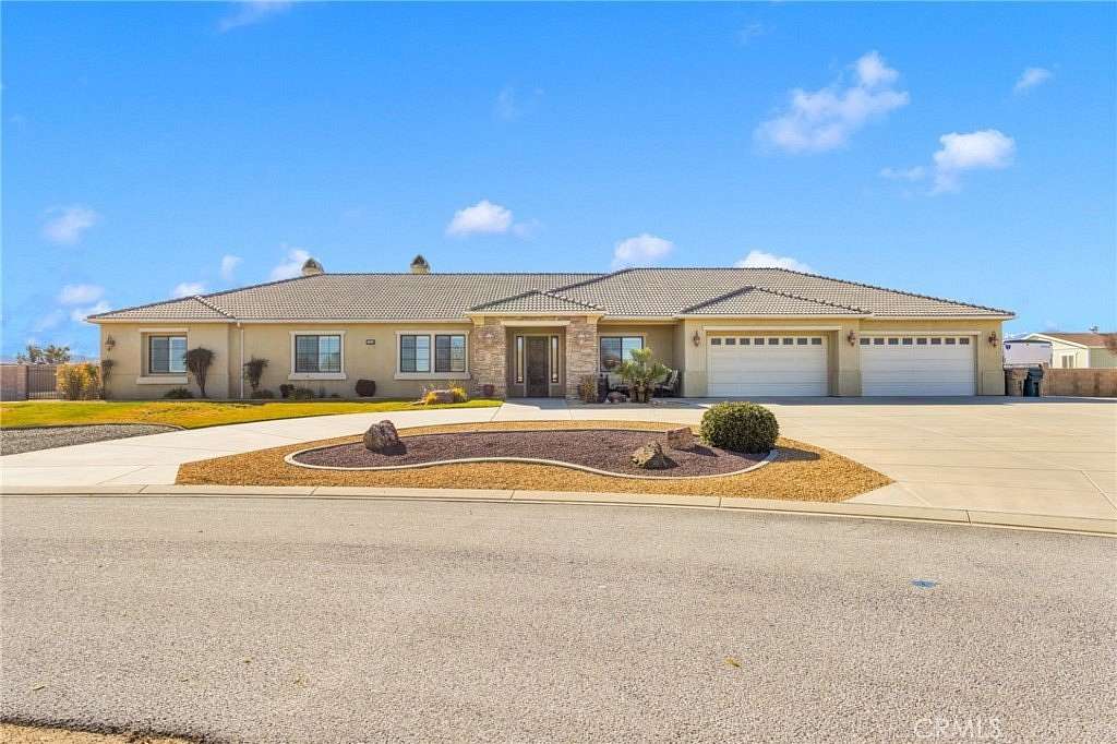 3.63 Acres of Residential Land with Home for Sale in Oak Hills, California