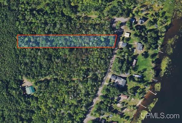 1.42 Acres of Residential Land for Sale in Dollar Bay, Michigan