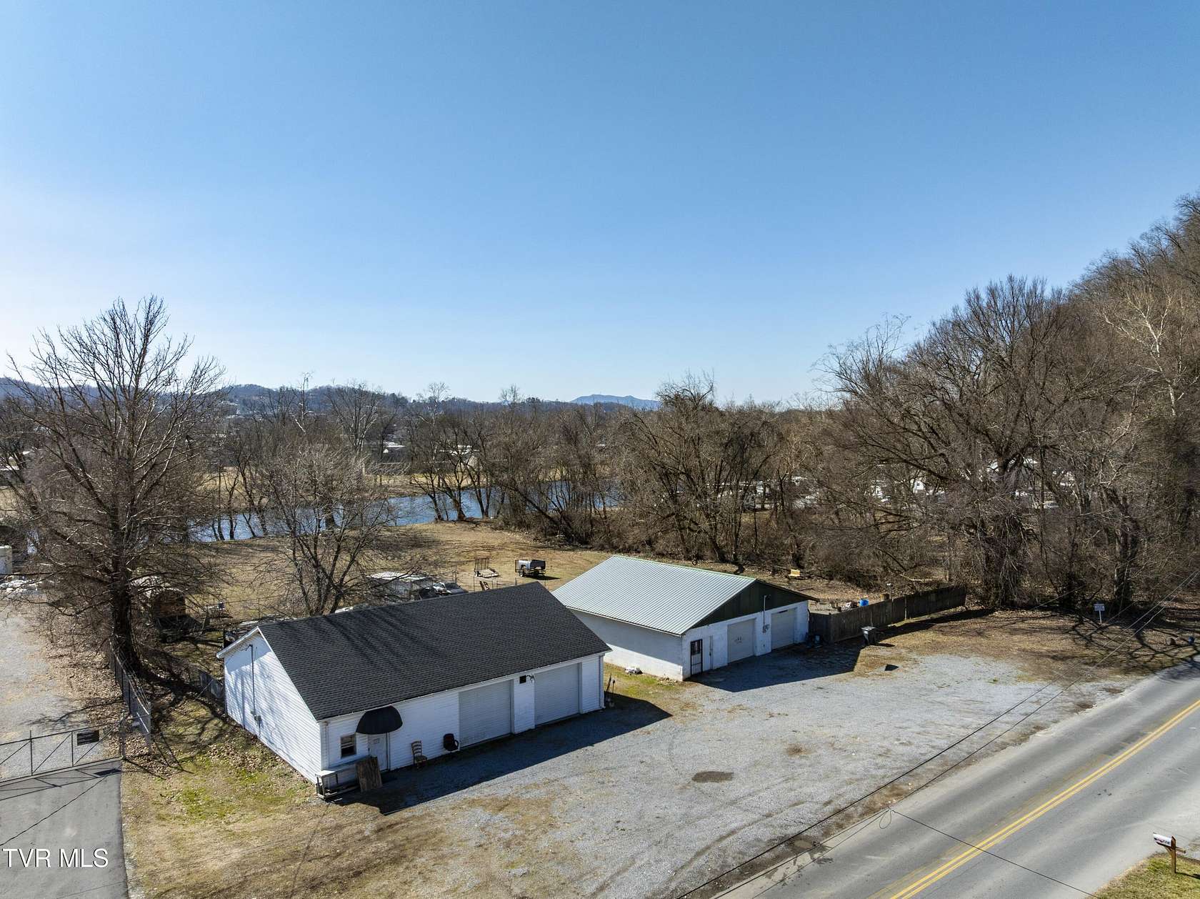 1.67 Acres of Improved Commercial Land for Sale in Elizabethton, Tennessee