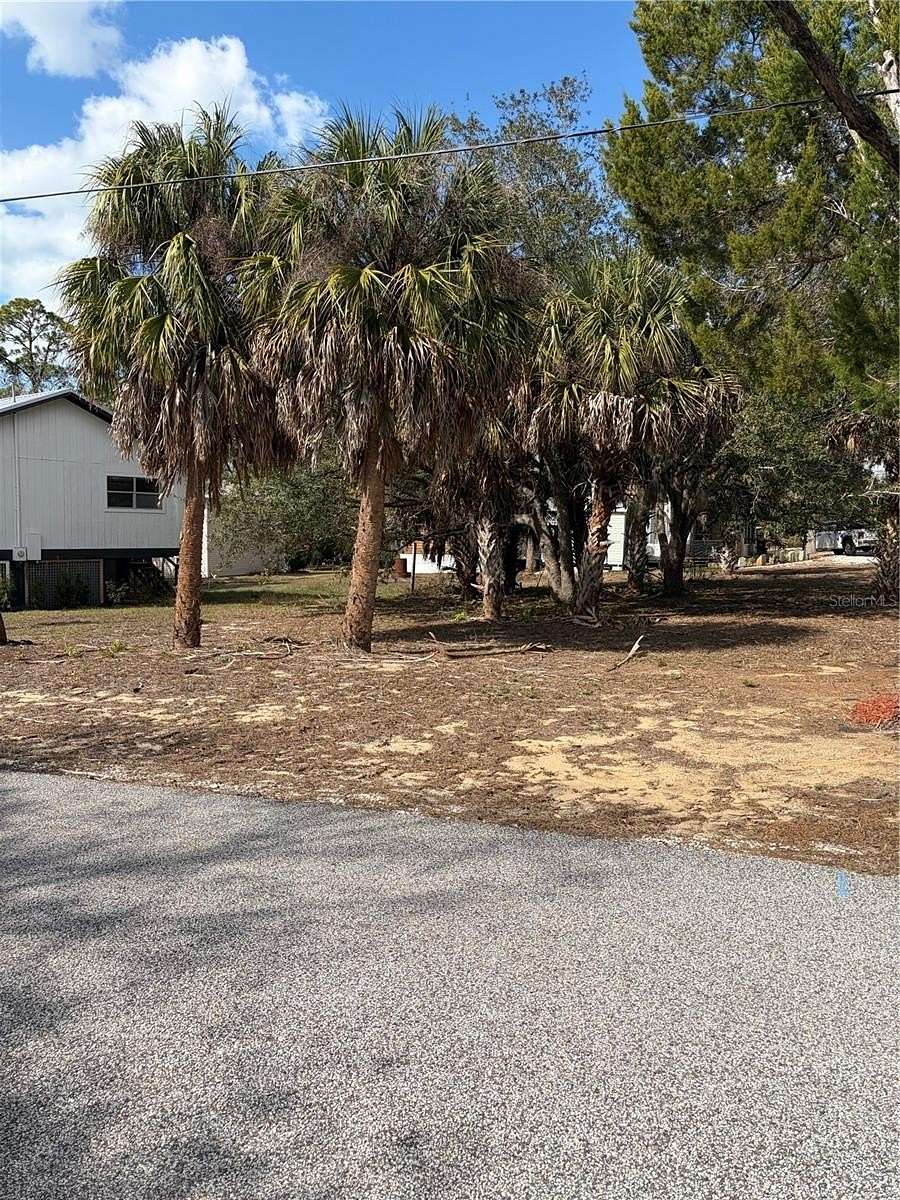 0.14 Acres of Residential Land for Sale in Weeki Wachee, Florida
