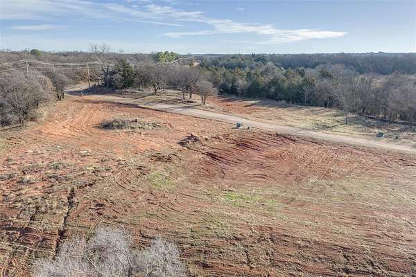 7 Acres of Residential Land for Sale in Edmond, Oklahoma