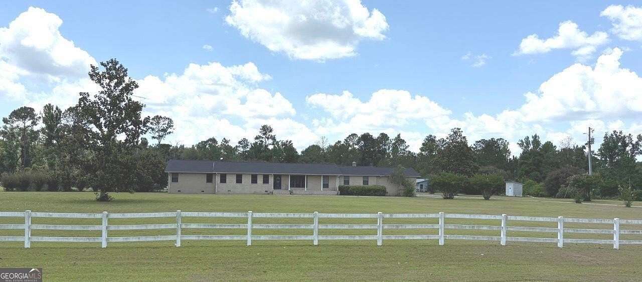 10 Acres of Land with Home for Sale in Alamo, Georgia