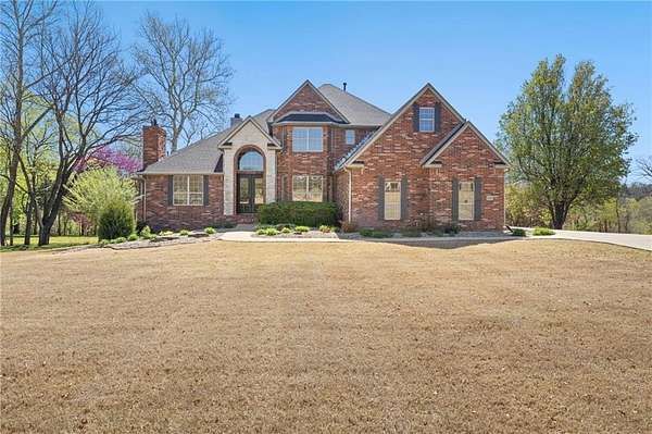 2 Acres of Residential Land with Home for Sale in Fayetteville, Arkansas