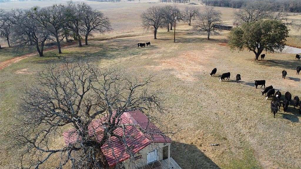62.1 Acres of Agricultural & Residential Land for Sale in Comanche, Texas