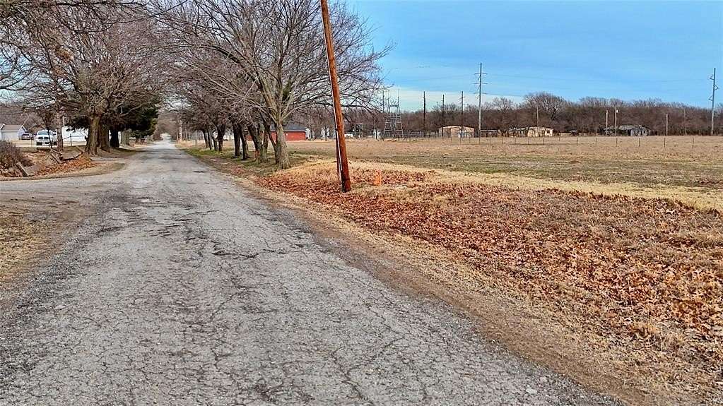 0.26 Acres of Land for Sale in St. Jo, Texas