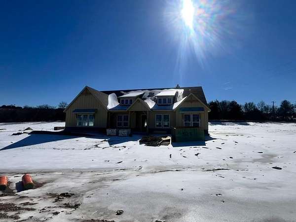 1.86 Acres of Residential Land with Home for Sale in Weatherford, Texas