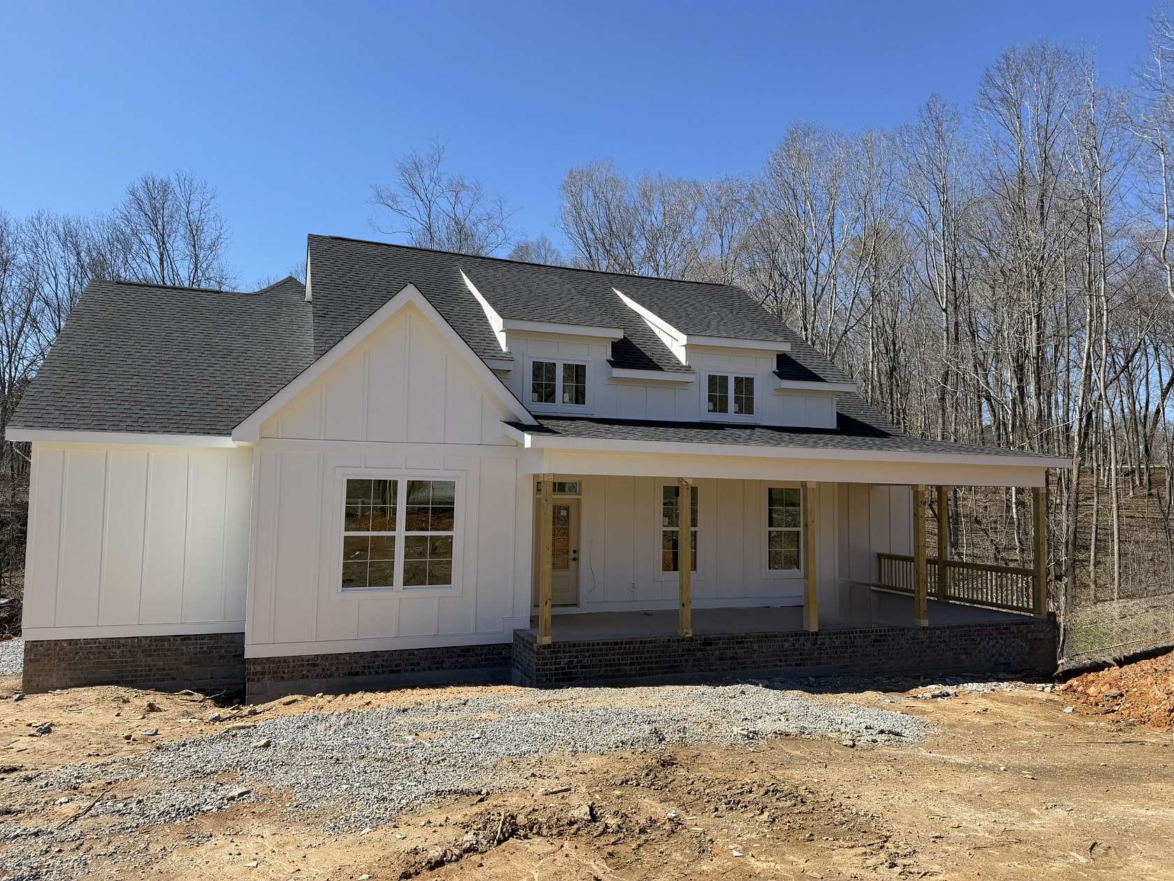 2.5 Acres of Land with Home for Sale in Charlotte, Tennessee