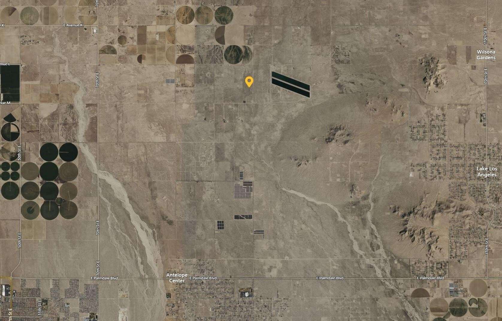 2.57 Acres of Commercial Land for Sale in Palmdale, California