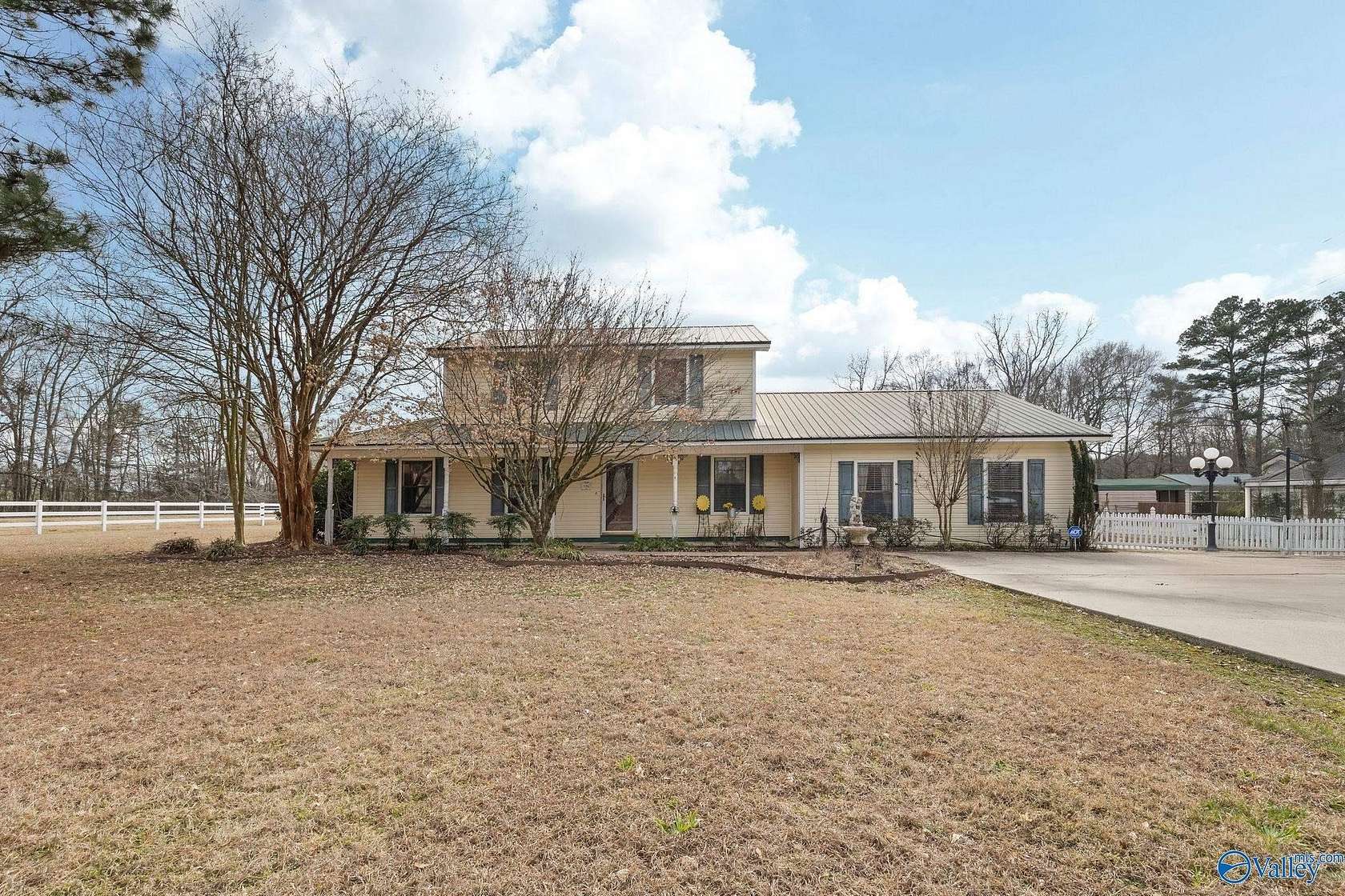 10 Acres of Land with Home for Sale in Danville, Alabama
