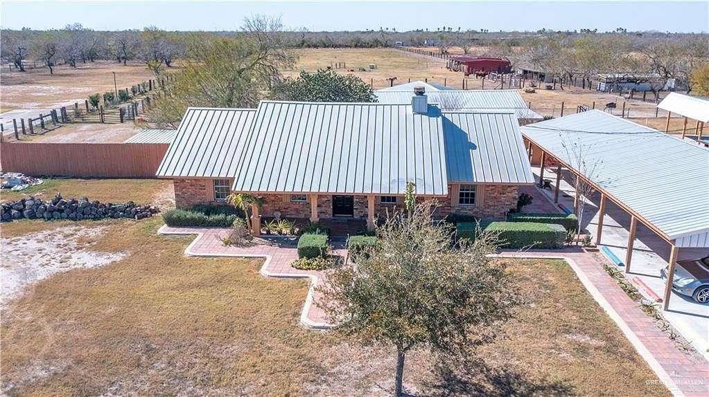 6.2 Acres of Improved Land for Sale in Weslaco, Texas