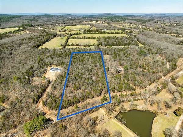 5 Acres of Residential Land for Sale in Cedarville, Arkansas