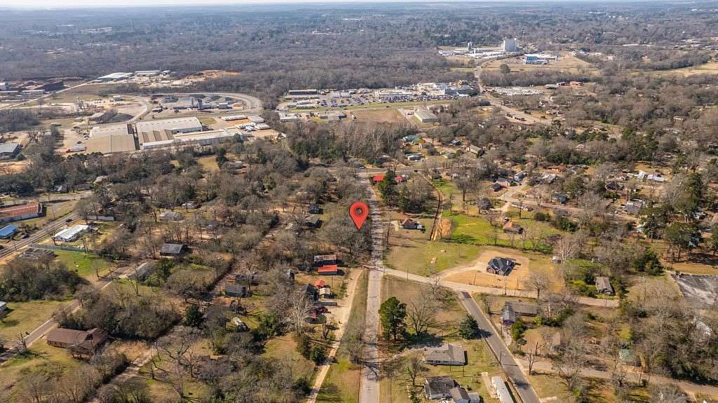 0.81 Acres of Residential Land for Sale in Nacogdoches, Texas