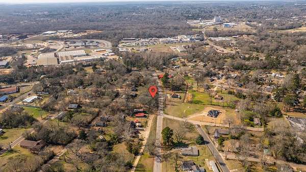0.81 Acres of Residential Land for Sale in Nacogdoches, Texas