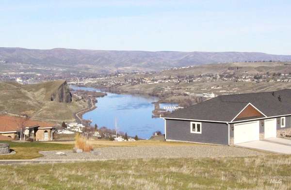 0.62 Acres of Residential Land for Sale in Clarkston, Washington