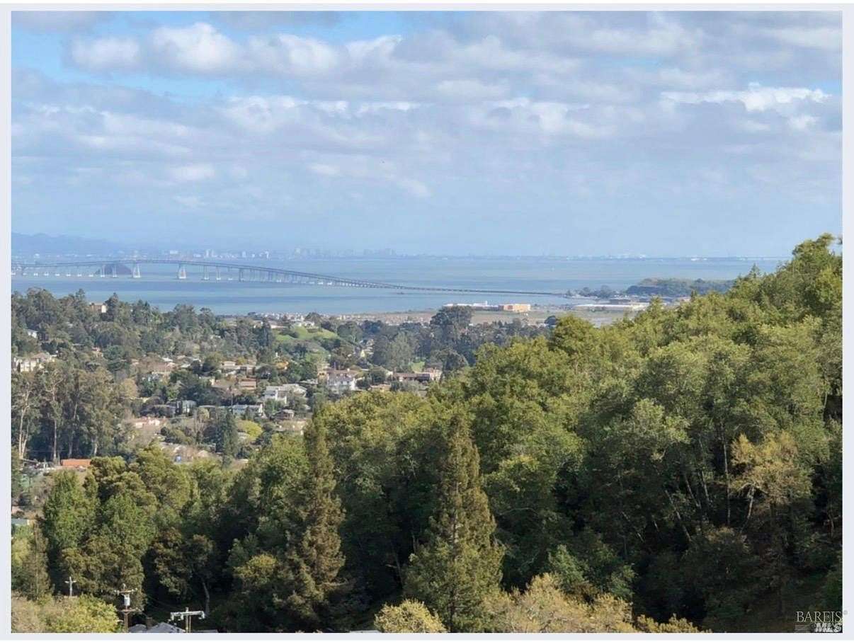 0.23 Acres of Residential Land for Sale in San Rafael, California