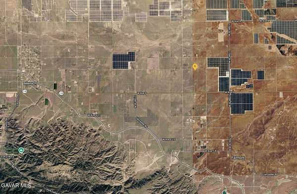 5 Acres of Land for Sale in Lancaster, California