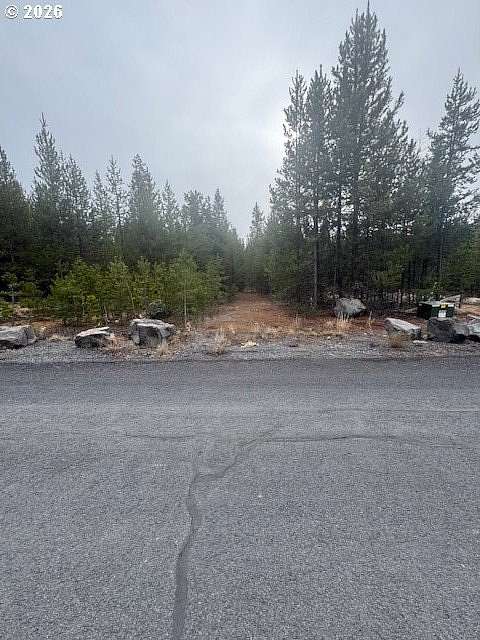 1 Acre of Residential Land for Sale in Crescent, Oregon