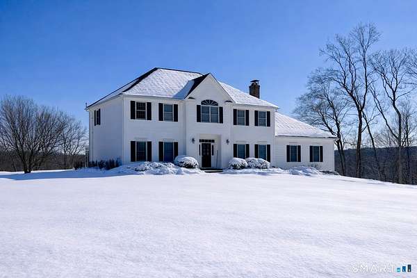 2.32 Acres of Residential Land with Home for Sale in Southbury, Connecticut