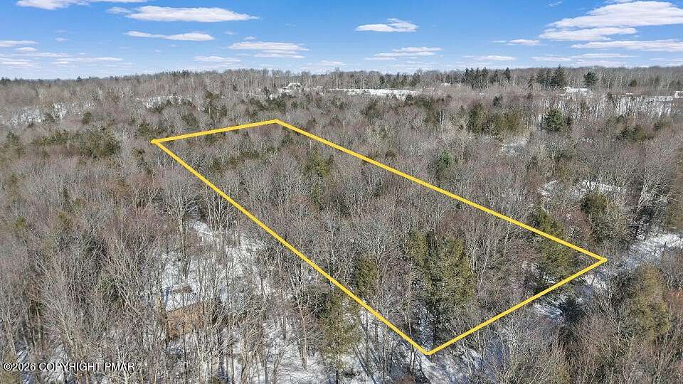 1.7 Acres of Residential Land for Sale in Newfoundland, Pennsylvania