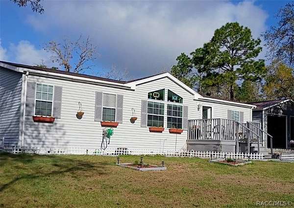 2.52 Acres of Land with Home for Sale in Dunnellon, Florida