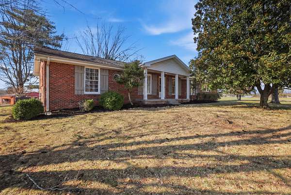 5.82 Acres of Land with Home for Sale in Greenbrier, Tennessee