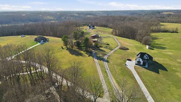 5.82 Acres of Land with Home for Sale in Greenbrier, Tennessee