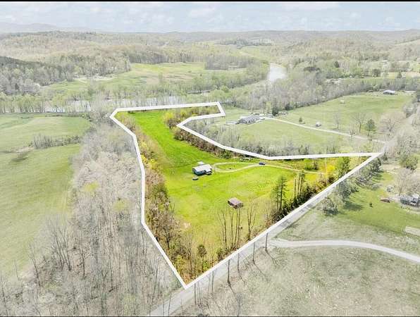 8.2 Acres of Land with Home for Sale in Williamsburg, Kentucky