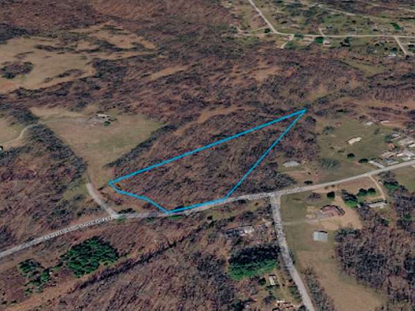 5.69 Acres of Residential Land for Sale in Culleoka, Tennessee