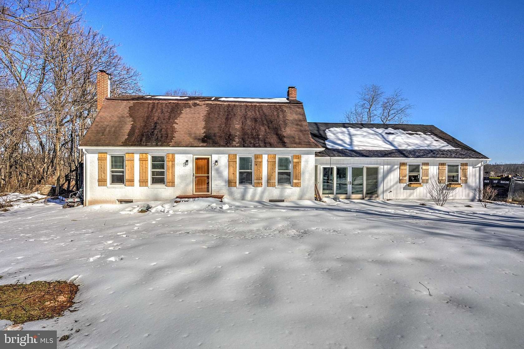 15 Acres of Land with Home for Sale in Leesburg, Virginia