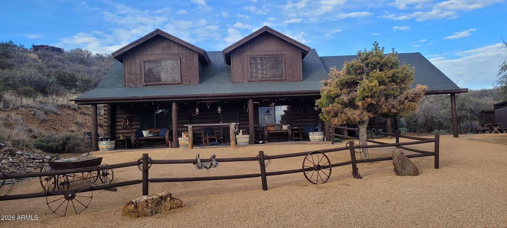 2.2 Acres of Residential Land with Home for Sale in Humboldt, Arizona