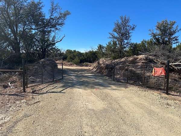 10.6 Acres of Land for Sale in San Angelo, Texas