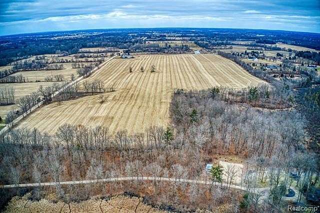 10 Acres of Residential Land for Sale in Lapeer, Michigan