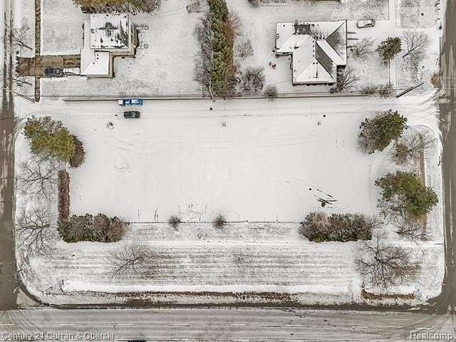 0.6 Acres of Mixed-Use Land for Sale in Lathrup Village, Michigan