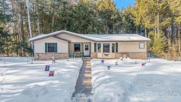 2 Acres of Residential Land with Home for Sale in Escanaba, Michigan