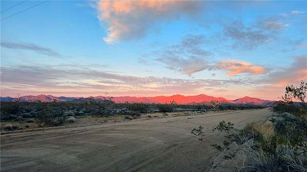 40 Acres of Recreational & Residential Land for Sale in Yucca, Arizona