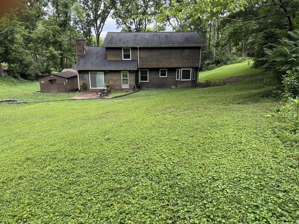 2.1 Acres of Land with Home for Sale in Brentwood, Tennessee