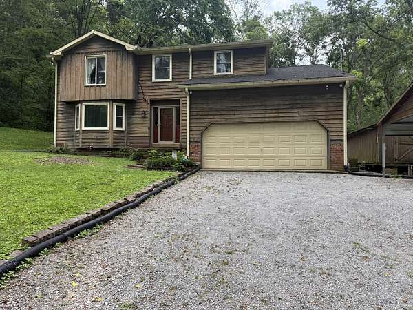 2.24 Acres of Land with Home for Sale in Brentwood, Tennessee