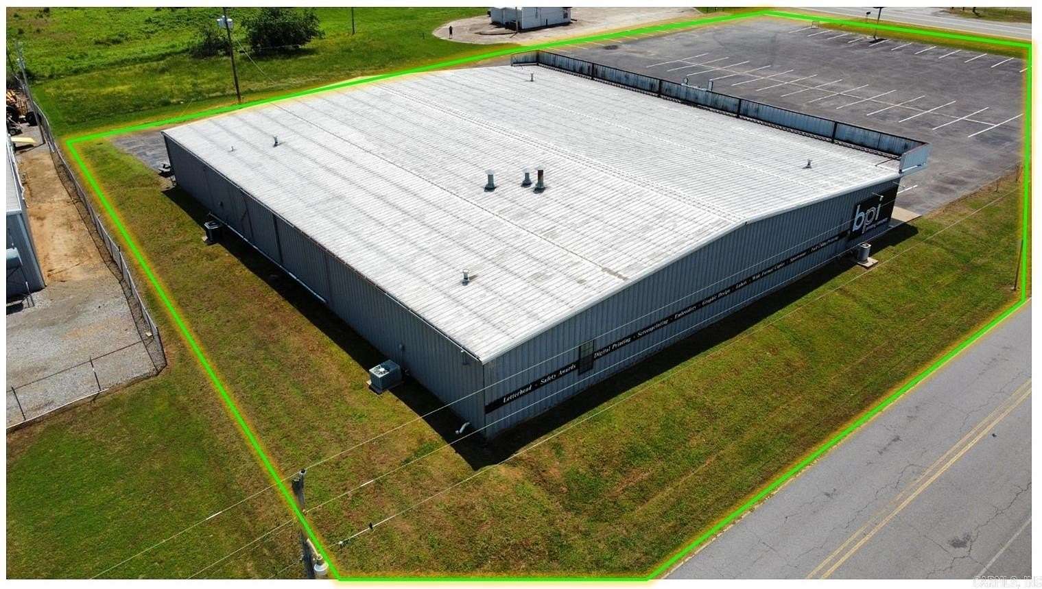 1.5 Acres of Improved Commercial Land for Sale in Searcy, Arkansas