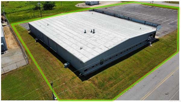 1.5 Acres of Improved Commercial Land for Sale in Searcy, Arkansas