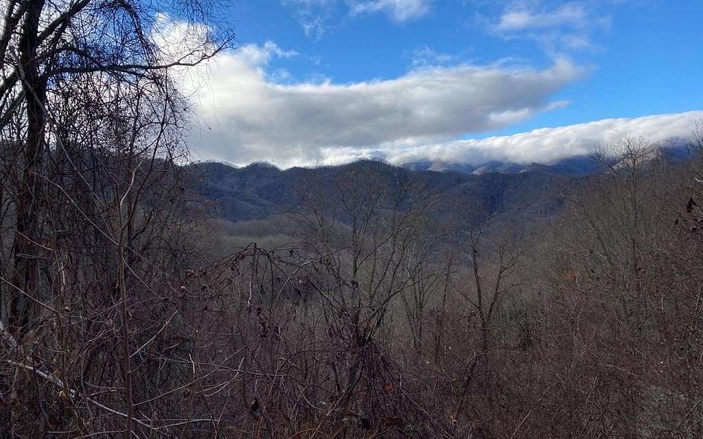 1.27 Acres of Residential Land for Sale in Bryson City, North Carolina