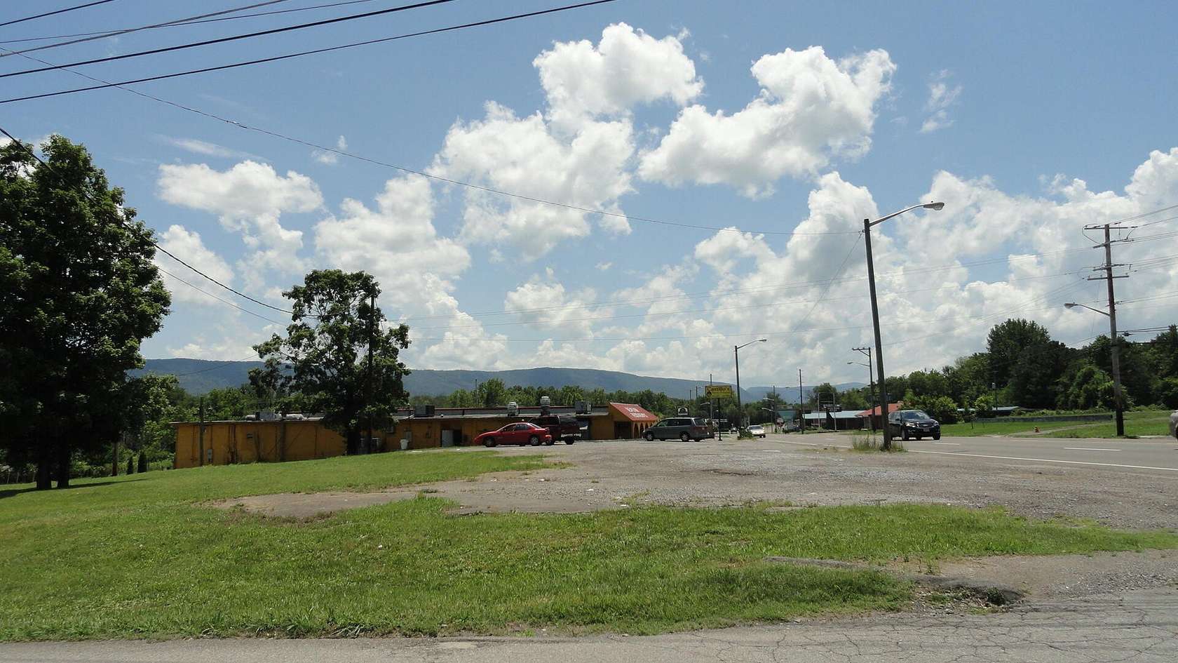 0.84 Acres of Commercial Land for Sale in Etowah, Tennessee