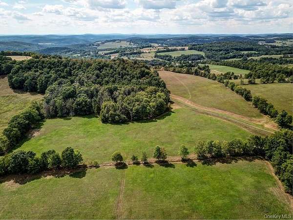 7.5 Acres of Land for Sale in Callicoon, New York