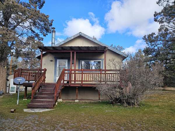 2.19 Acres of Land with Home for Sale in Bonanza, Oregon