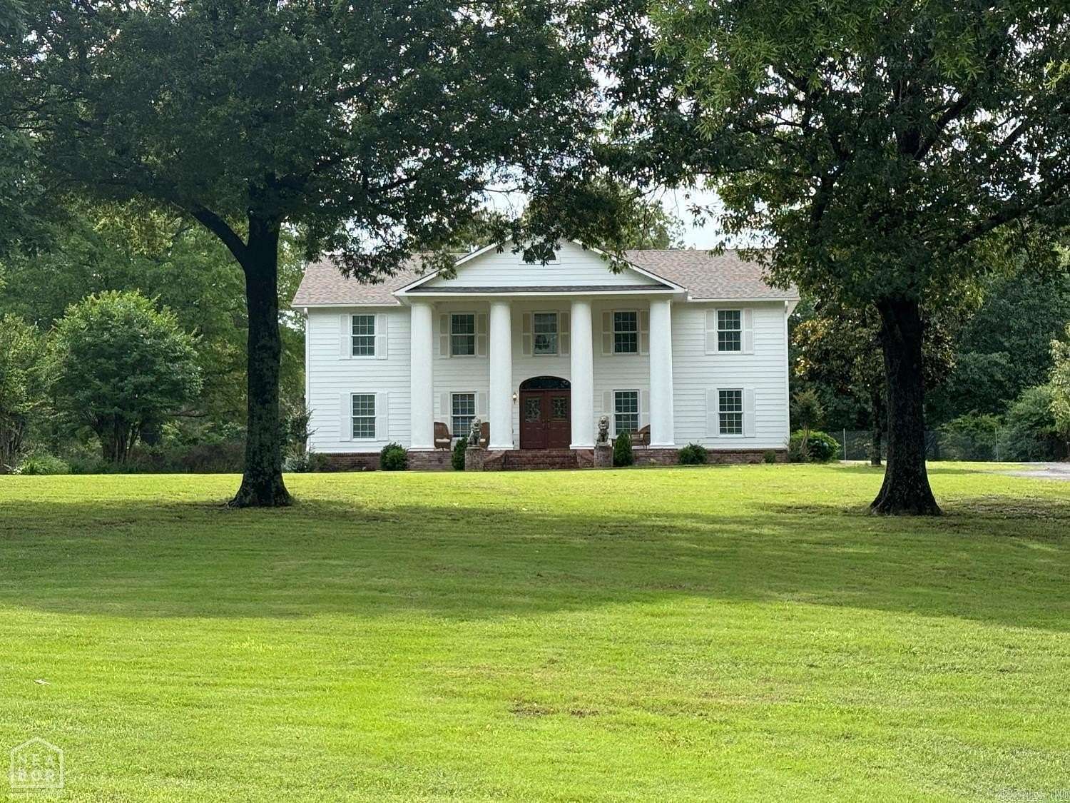1.79 Acres of Land with Home for Sale in Jonesboro, Arkansas