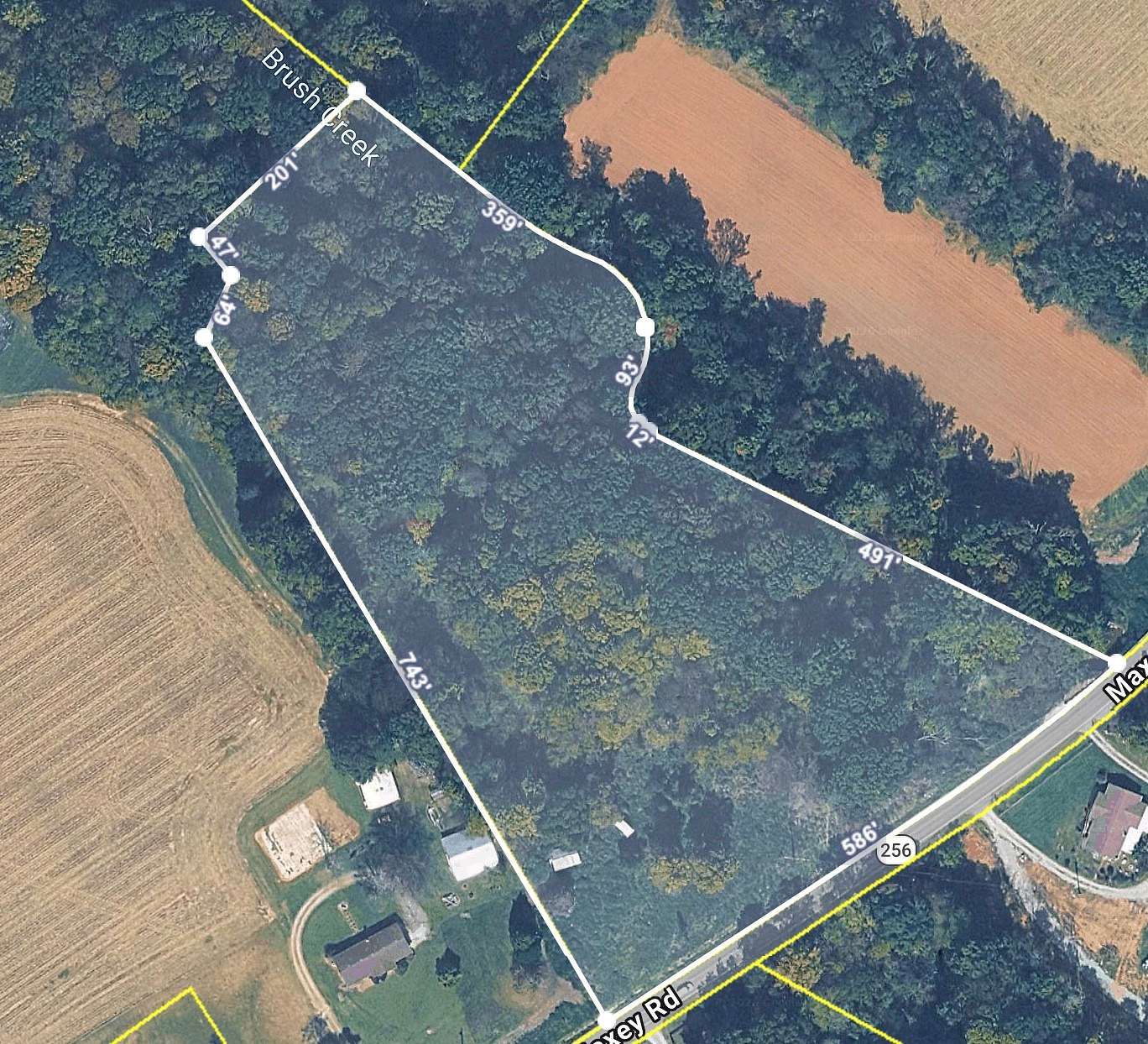 7.26 Acres of Land for Sale in Cedar Hill, Tennessee