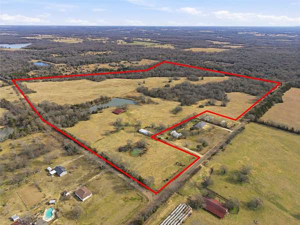 72 Acres of Improved Land for Sale in Miller Grove, Texas