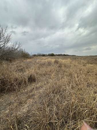 6 Acres of Residential Land for Sale in Moore, Texas