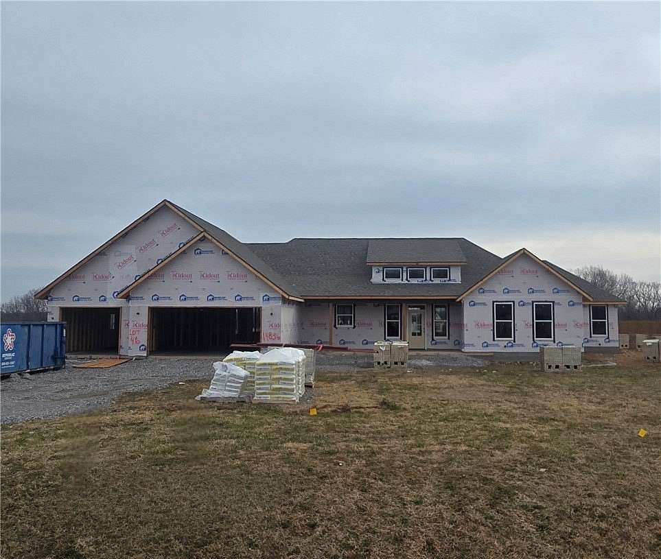 1.66 Acres of Land with Home for Sale in Siloam Springs, Arkansas