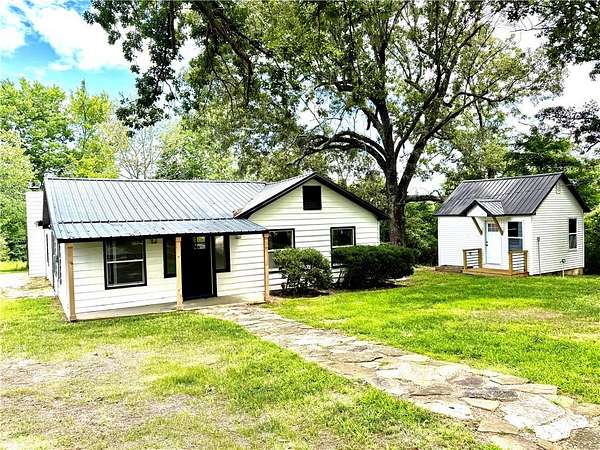 4 Acres of Land with Home for Sale in Harrison, Arkansas