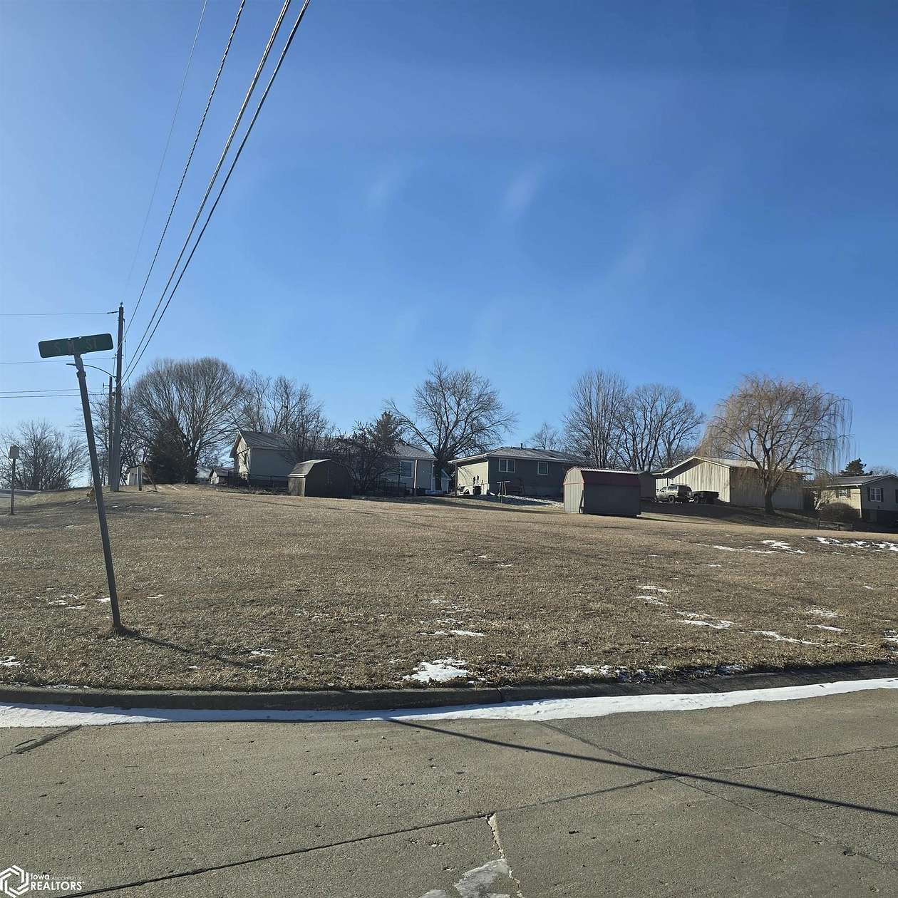 0.25 Acres of Land for Sale in Oskaloosa, Iowa